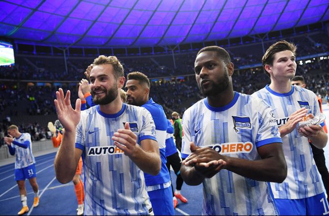 2. Bundesliga -Hertha-træner kritiserer egen angriber: Mest dovne spiller jeg har set