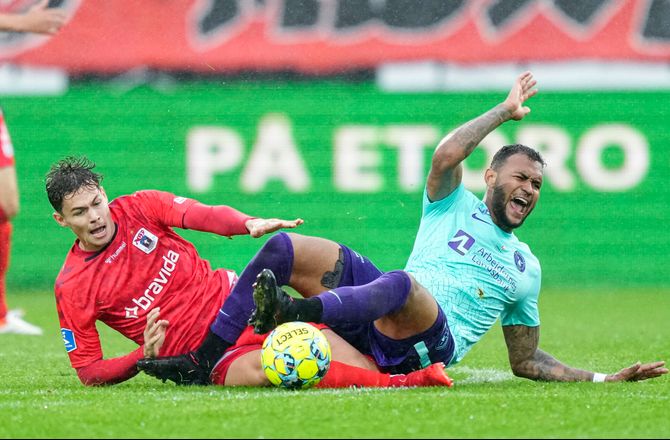 3F Superliga -AGF vinker farvel til australsk midtbanespiller