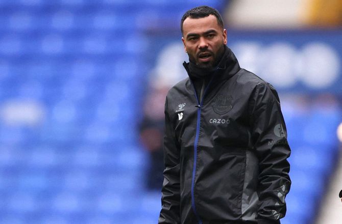 Serie B -Efter kun otte kampe: Ashley Cole meldes færdig i Serie B