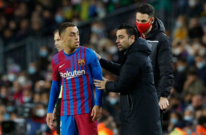 La Liga -Tidligere Barcelona-back langer ud efter Xavi: Ikke ærlig 