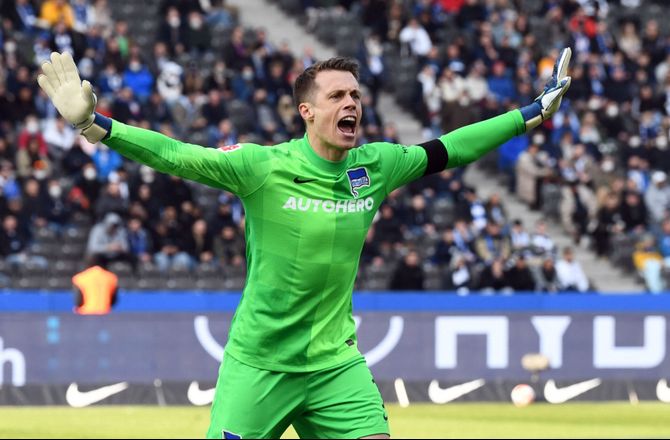 2. Bundesliga -Hertha Berlin ophæver med Oliver C-konkurrent