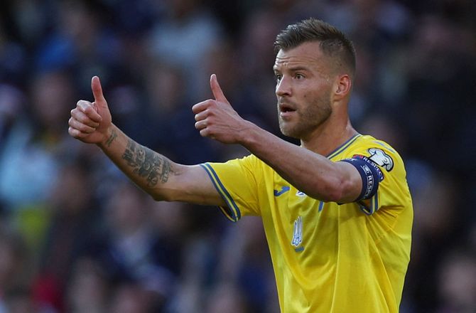 Dynamo Kiev -Officielt: Yarmolenko skifter hjem til Ukraine