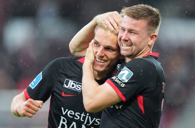 3F Superliga -Op og ned i FCM: Thomasberg var meget mere mig