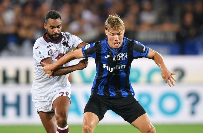 Serie A -Koffi Djidji tager endnu en sæson i Torino