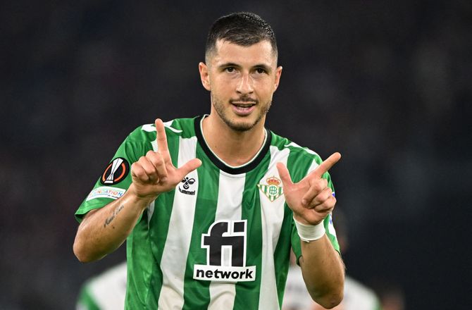 La Liga -Betis' VM-vinder rygtes til Barcelona: De har ikke kontaktet os