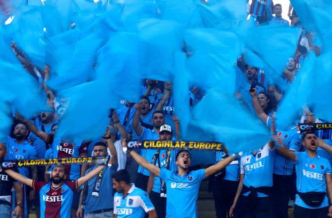 SüperLig -Ny skamplet i tyrkisk fodbold: Har klaget over dommerne flere gange