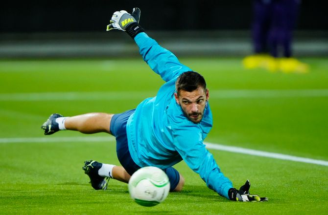 Jupiler Pro League -Keeper raser: Dårlig behandling af mig og Schmeichel-reserve