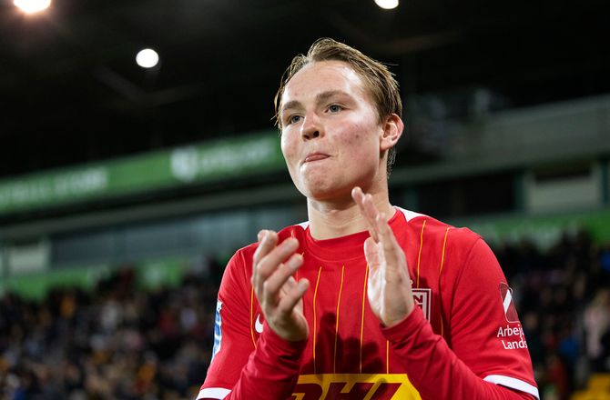 3F Superliga -FCN-chef tror på Schjelderup: Får en middag med Essien