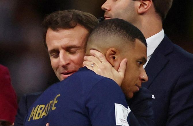 FIFA VM -Mbappé afviser politiske ambitioner: Er upopulær nok