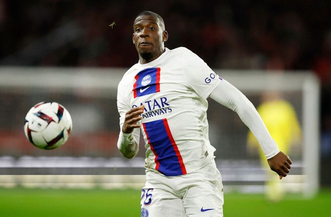 Premier League -Sunderland meldes enig med PSG-back