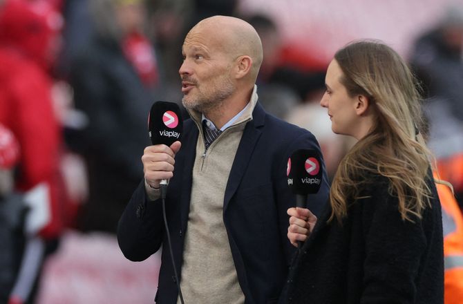 Premier League -Ny PL-regel ventes: Fotografer må løbe på banen