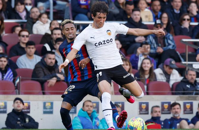 La Liga -Valencia belønner Jesus Vazquez