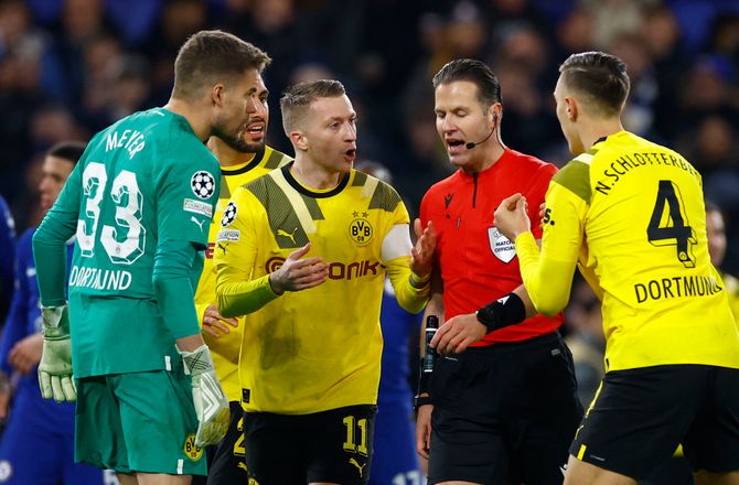 Bundesliga -Dortmund forlænger med reservekeeper