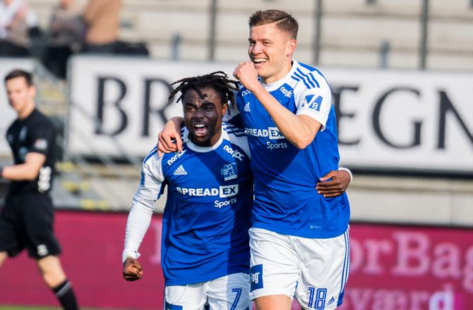 3F Superliga -Officielt: Lyngby forlænger med Alfred Finnbogason