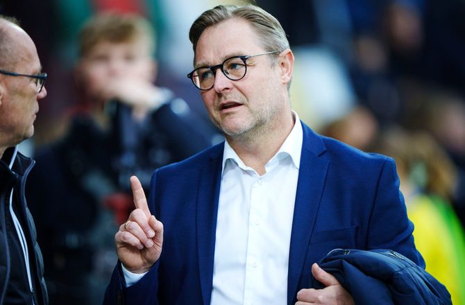 3F Superliga -Steinlein modsiger Sisto: Har selv valgt at træne alene