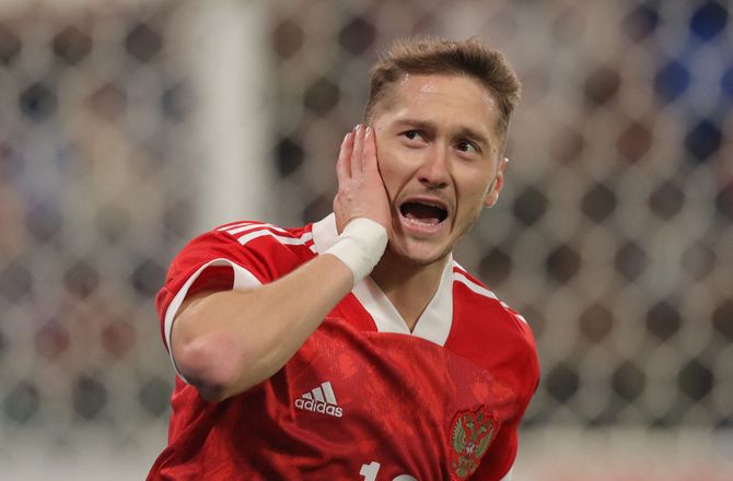 Super League -Russisk landsholdsspiller rykker til Schweiz