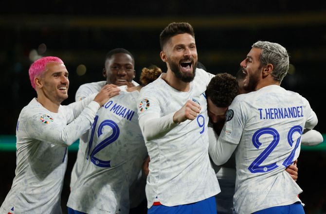 EM -Giroud slog ny rekord i fransk sejr