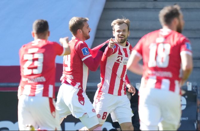 3F Superliga -Hiljemark-effekten! - AaB smadrede AC Horsens i kæmpesejr