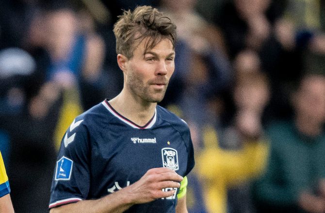 3F Superliga -AGF nærmer sig førstepladsen: Det går jeg slet ikke op i