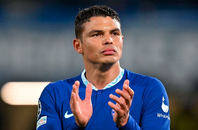 Premier League -Thiago Silva med heftig kritik af Chelsea-ejer: Lav en strategi