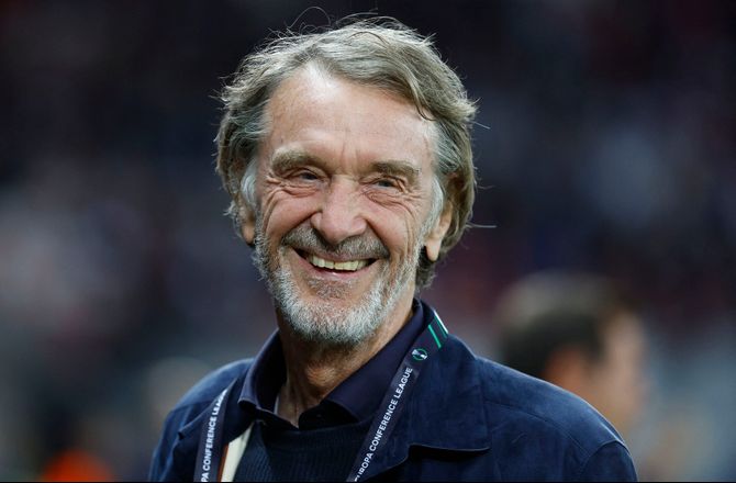 Premier League -Ratcliffe smider 714 millioner kroner mere i United