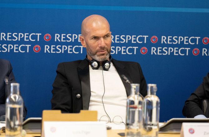 Frankrig -L’Equipe: Zidane er favorit til Frankrig-job