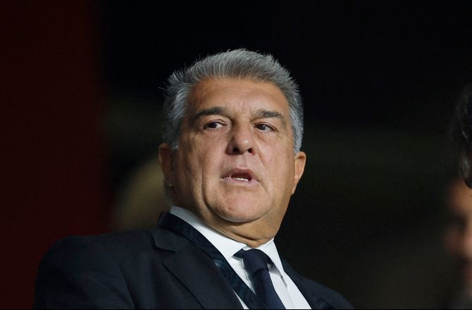 La Liga -Laporta genvalgt i Barcelona