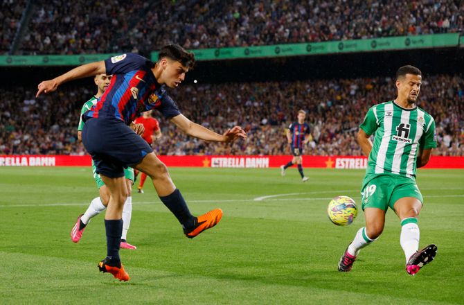 La Liga -Medie: Al Ittihad køber stopper i Real Betis for 156 mio.