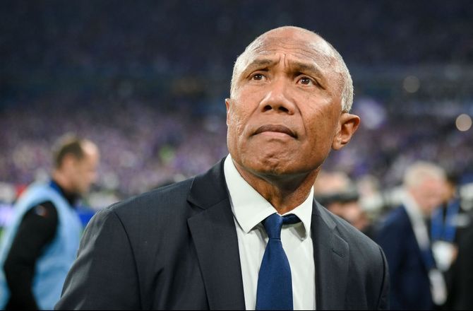Ligue 1 -Nantes hyrer træner ti måneder efter de fyrede ham