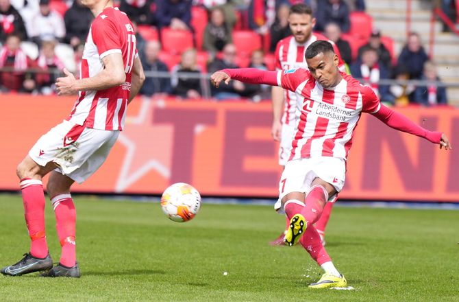 Pokalen -Gode nyheder for AaB: Sousa forventes klar til pokalfinale