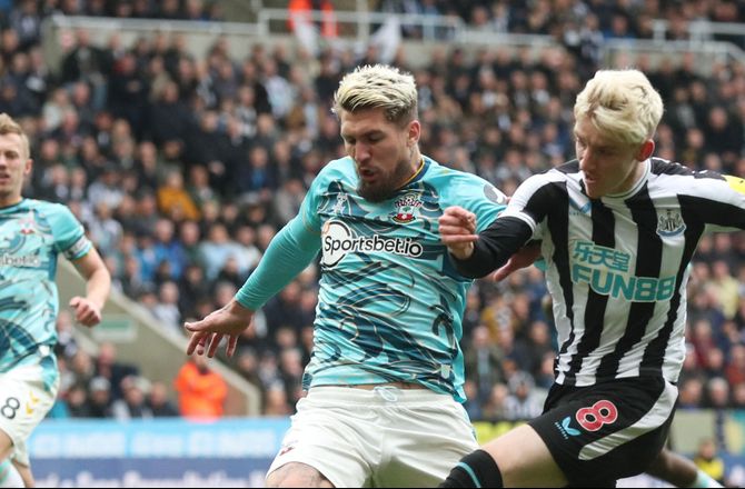 Championship -Southampton-midtstopper tager til Qatar