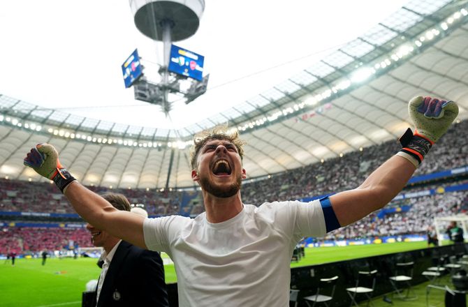 3F Superliga -Polsk keeper rygtes til FCK: Tror der er interesse