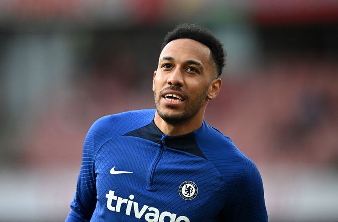 Premier League -Medie: Tre saudiarabiske klubber og Barca vil have Aubameyang