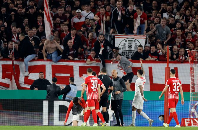 Allsvenskan -Freiburg henter ung midtbanemand i Sverige 