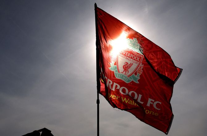 Liverpool -Liverpool-koryfæet Alan Hansen indlagt på intensiv