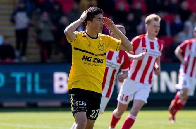 International -Medie: Jens Berthel Askou og co. byder på Horsens-profil