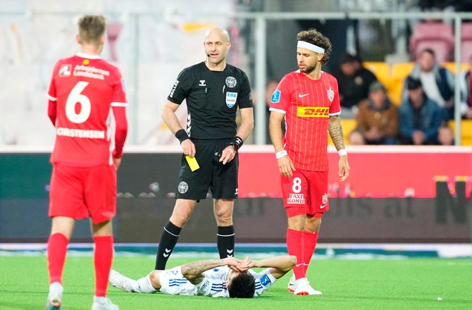 3F Superliga -Marcondes og Grabara i sjov forsoning efter guldbrag