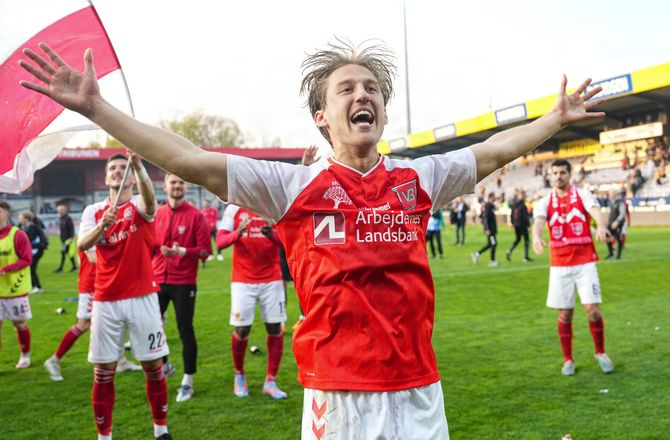 Allsvenskan -Efter to års skadeshelvede: Mucolli tilbage i træning