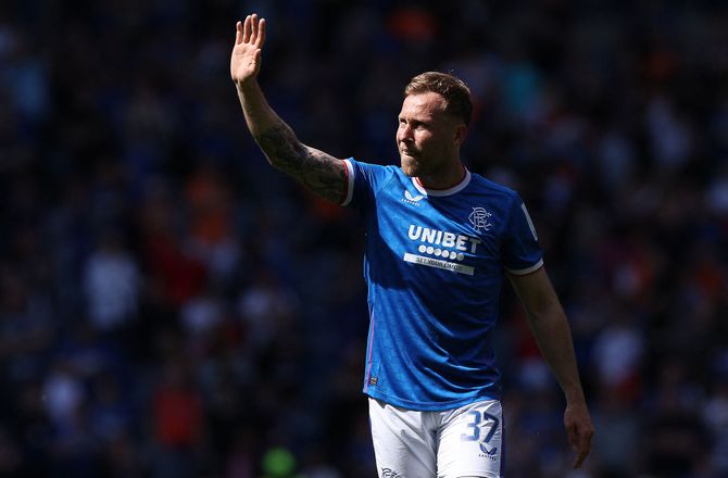 Premiership -Tidligere Rangers-profil skal på klubjagt 