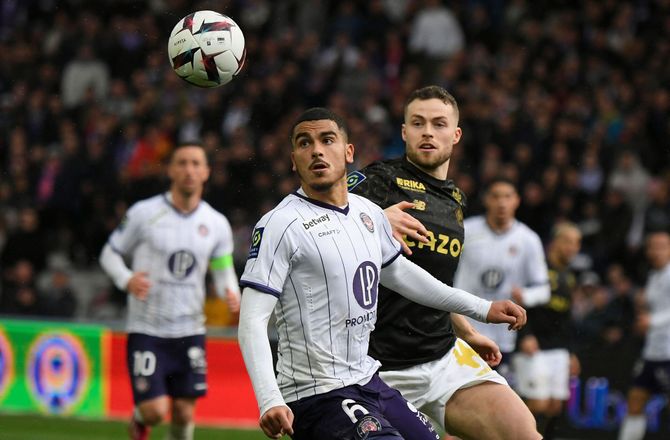 Ligue 1 -Kontroversiel Toulouse-spiller er tilbage efter intern undersøgelse