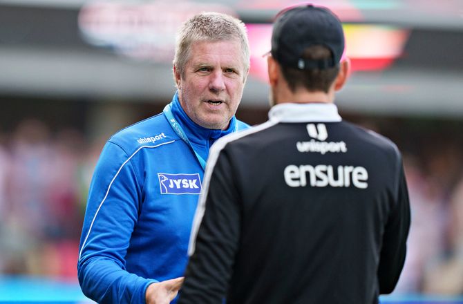 3F Superliga -Silkeborg-cheftræner efter vigtig sejr: Vi føler os ikke 'home safe'