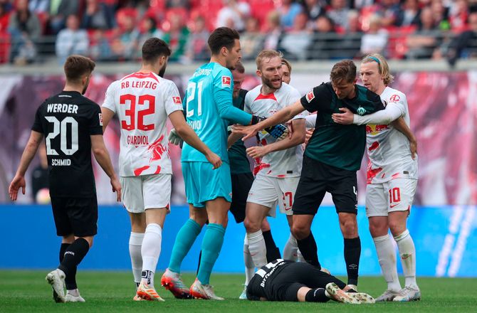 Bundesliga -Stage assisterede da Leipzig vandt efter dramatisk afslutning