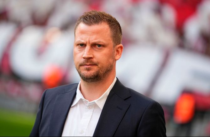 3F Superliga -Neestrup er uenig: Isak har ikke været dårligt behandlet