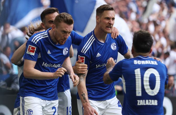 2. Bundesliga -Schalke ophæver med Sebastian Polter