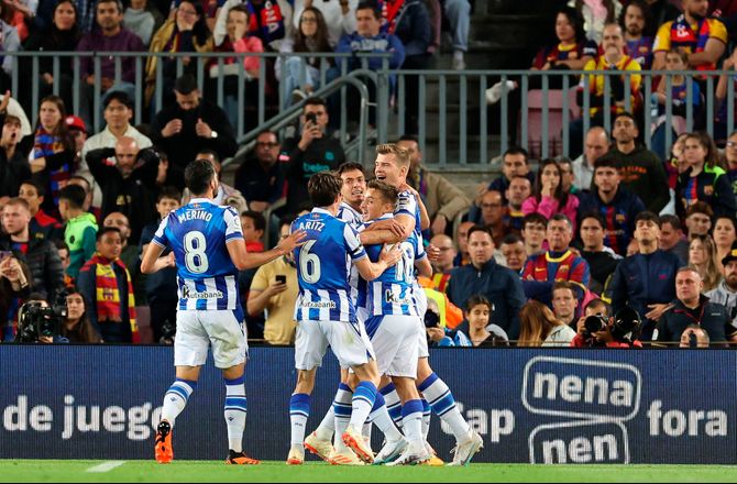 La Liga -Real Sociedad binder 22-årig kant