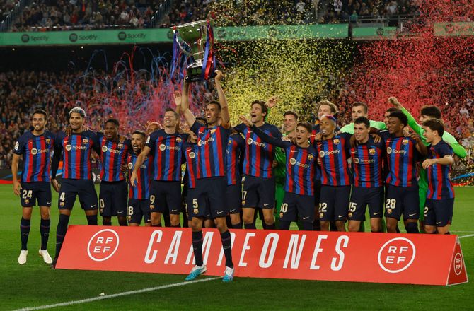 La Liga -Busquets holdt mesterskabstale: Længe leve Barca og Catalonien