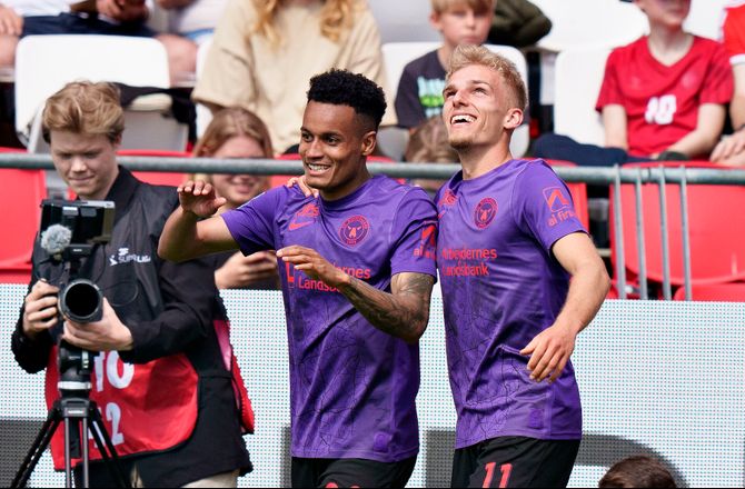3F Superliga -FCM-back kan se sig selv i Italien: Er altid klar på noget nyt