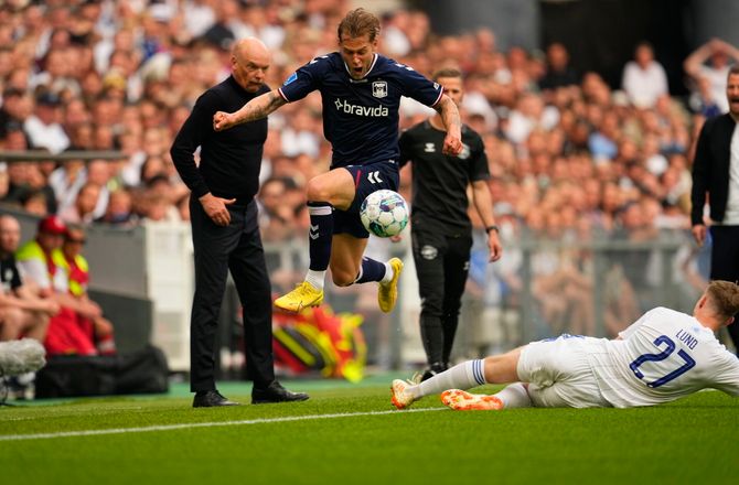 3F Superliga -Bolddreng forhindrede AGF-indkast: FCK får advarsel