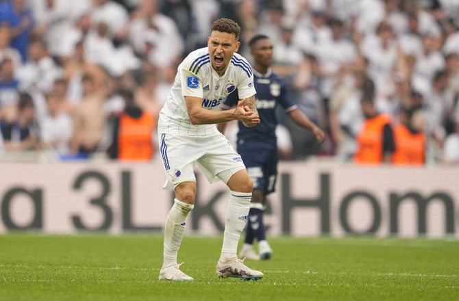3F Superliga -Video: Se alle syv mål fra den vilde kamp mellem FCK og AGF