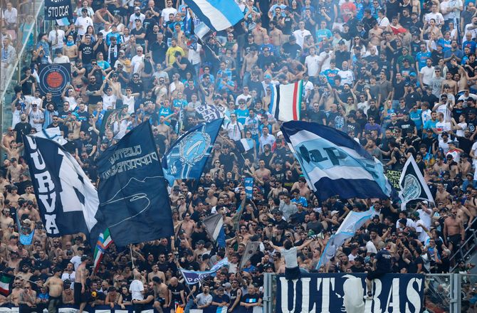 Serie A -Napoli henter og udlejer ung keeper